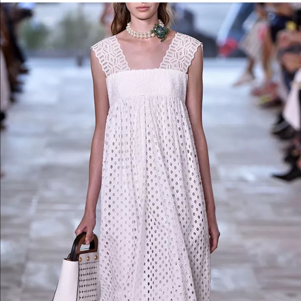 Gorgeous spring dress Tory Burch